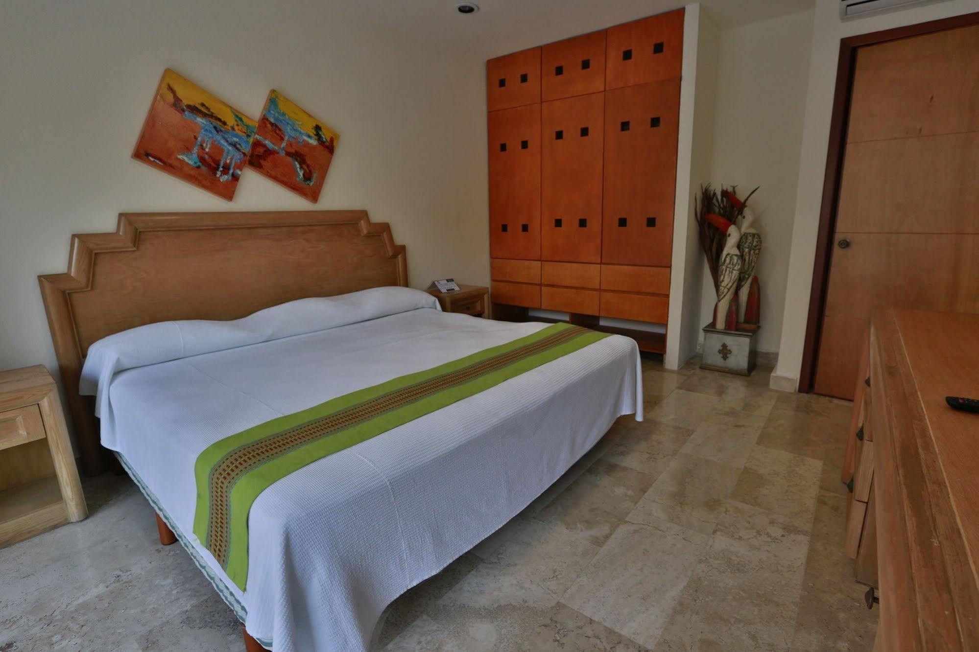 Coral Maya Stay Suites Puerto Aventuras Extérieur photo